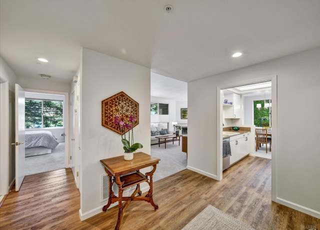 Property at 200 Deer Valley Rd Unit 2L, San Rafael, CA 94903, 2 beds, 2 baths