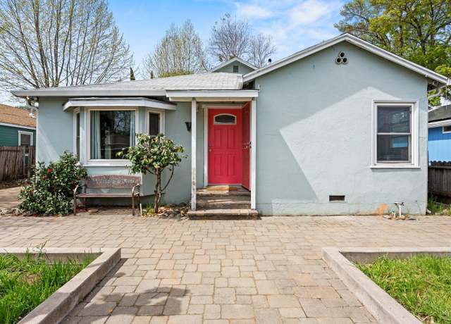 Property at 5 Lorraine St, Ukiah, CA 95482, 3 beds, 2 baths