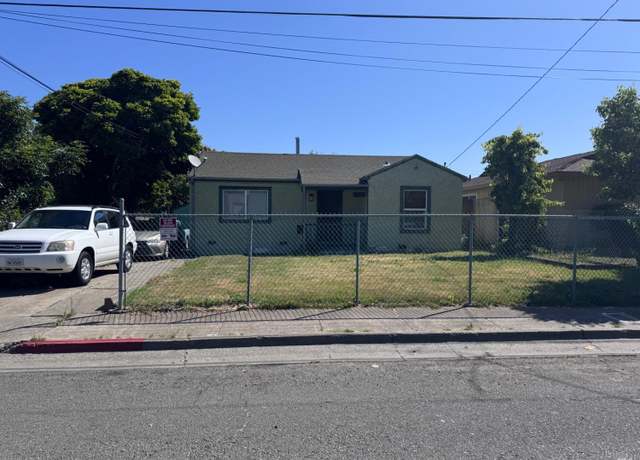Property at 812 Grant St, Vallejo, CA 94590, 2 beds, 1 bath