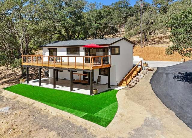 Property at 2087 1st Ave, Napa, CA 94558, 4 beds, 3 baths