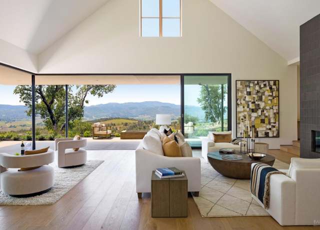 Property at 1200 Loma Vista Dr, Napa, CA 94558, 5 beds, 7.5 baths