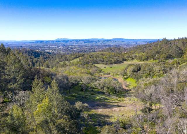 Property at 200 Desnudos Way, Sonoma, CA 95476