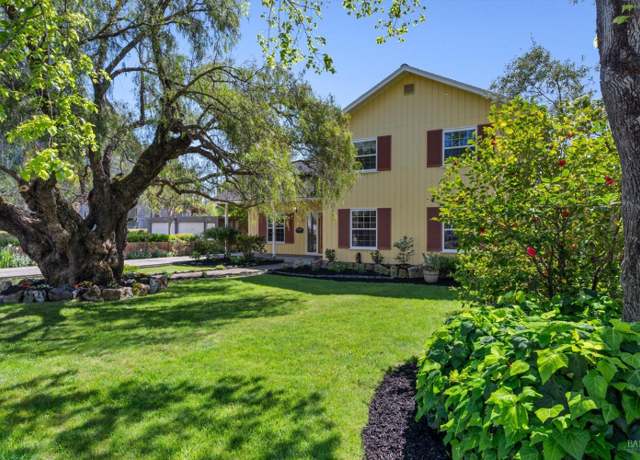 Property at 811 D St, Petaluma, CA 94952, 4 beds, 3 baths
