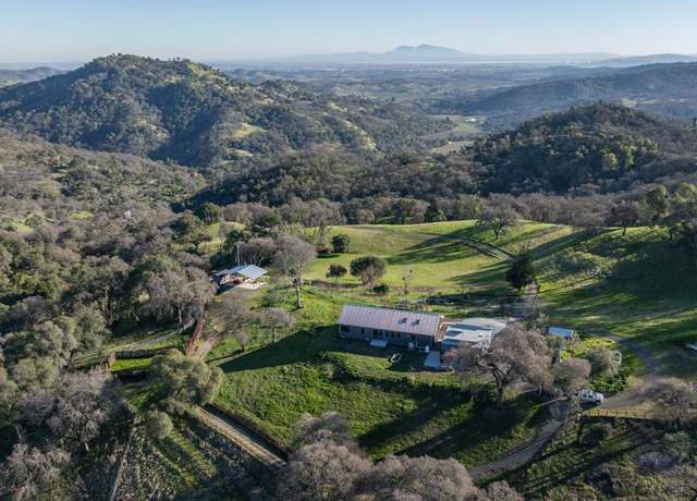 Property at 50 Hidden Springs Rd, Napa, CA 94558, 3 beds, 2.5 baths