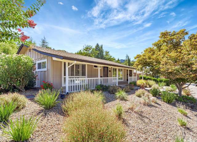Property at 425 Deerfield Cir, Santa Rosa, CA 95409, 2 beds, 2 baths
