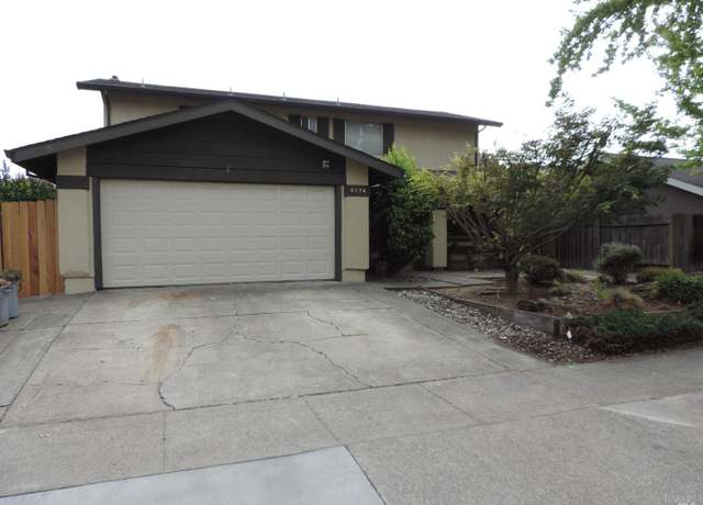 Property at 4024 Tokay Dr, Napa, CA 94558, 4 beds, 2.5 baths