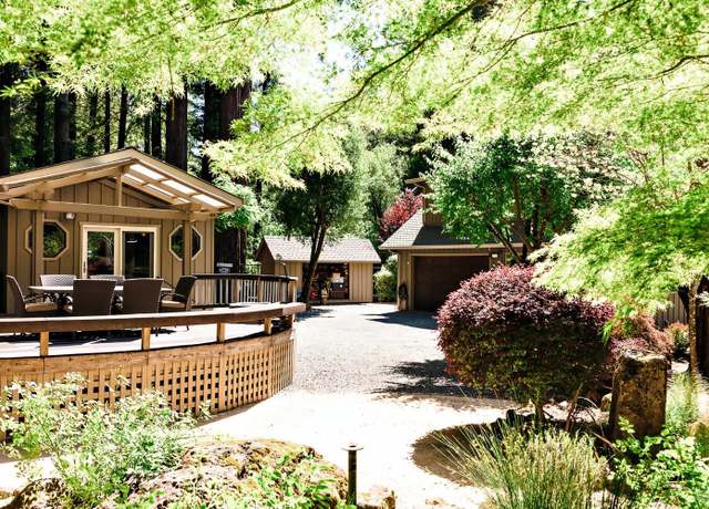 Property at 2859 Wallace Creek Rd, Healdsburg, CA 95448, 2 beds, 2 baths