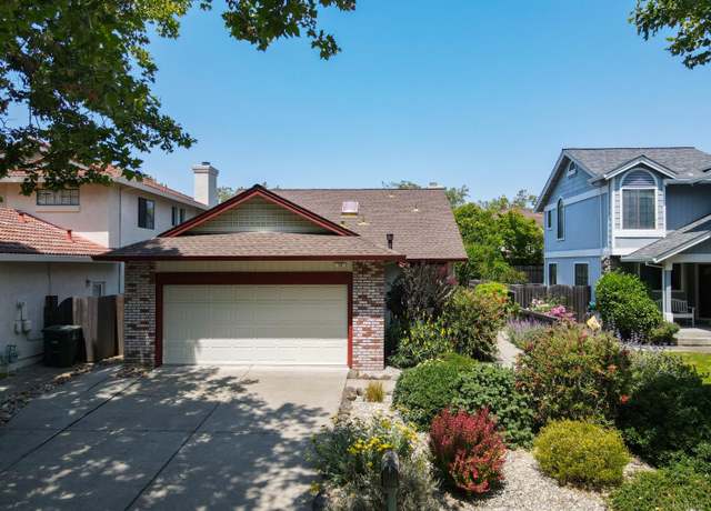 Property at 18 Dupree Ct, Petaluma, CA 94954, 3 beds, 2 baths