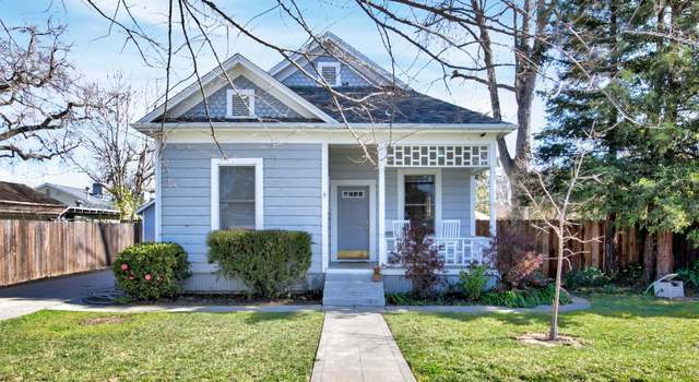 Photo of 211 Walnut St, Woodland, CA 95695