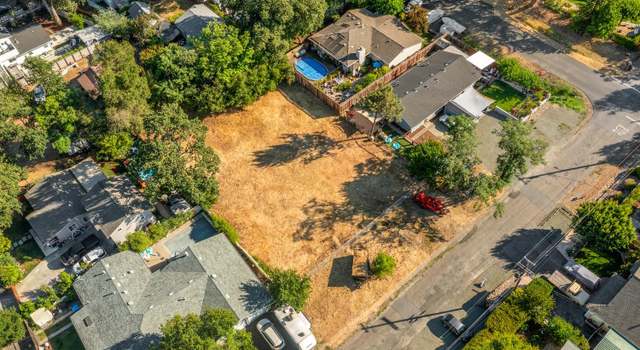 Photo of 654 Walnut Ave, Sonoma, CA 95476