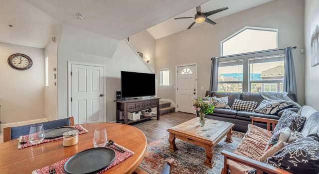 Photo of 123 Treadway Ct, Cloverdale, CA 95425