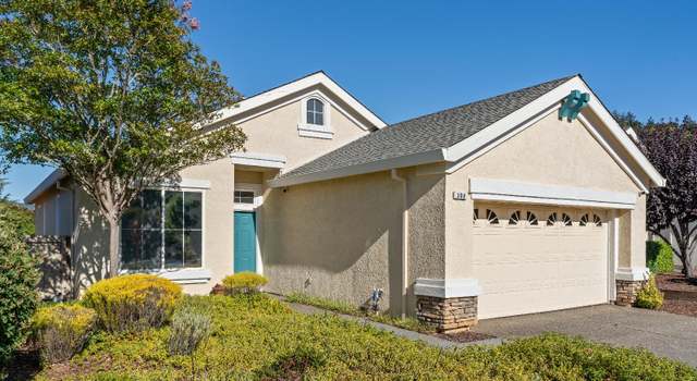 Photo of 308 Rolling Hill Ct, Cloverdale, CA 95425