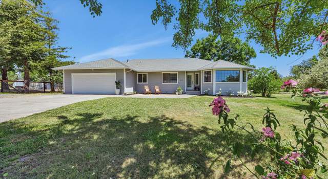 Photo of 3214 Oak Farm Ln, Santa Rosa, CA 95401