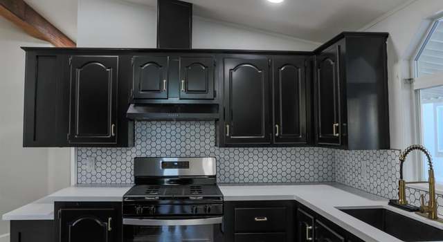 Photo of 121 Calle Chapultepec, Vacaville, CA 95687