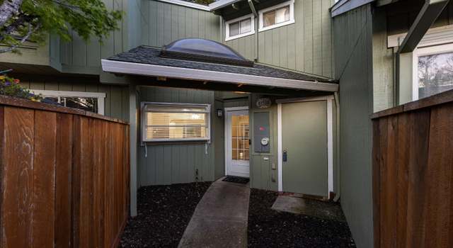 Photo of 732 Racquet Club Cir, Rohnert Park, CA 94928