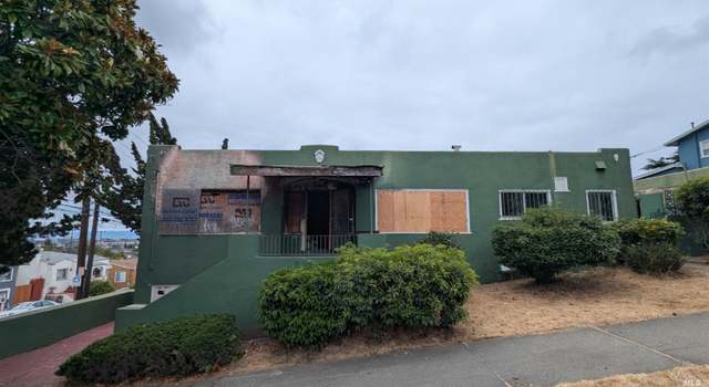 Photo of 4851 Walnut St, Oakland, CA 94619