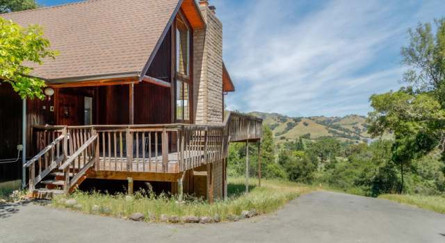 Property at 18 Meadow Ln, Novato, CA 94947, 4 beds, 3 baths