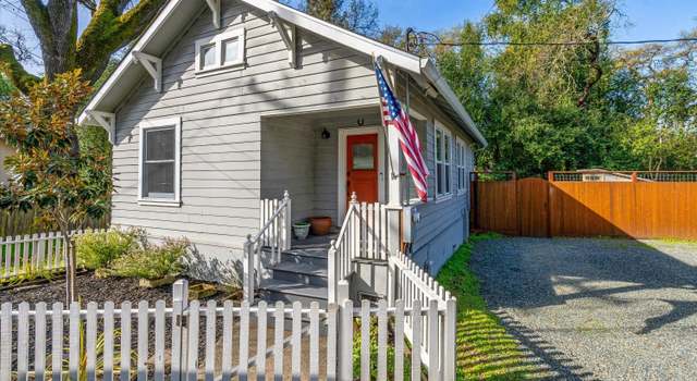 Photo of 19140 Riverside Dr, Sonoma, CA 95476