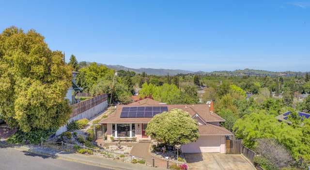 Photo of 439 La Cresta Dr, Vacaville, CA 95688