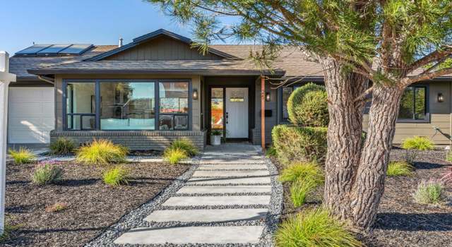 Property at 25 Mariele Dr, Fairfax, CA 94930, 4 beds, 3 baths