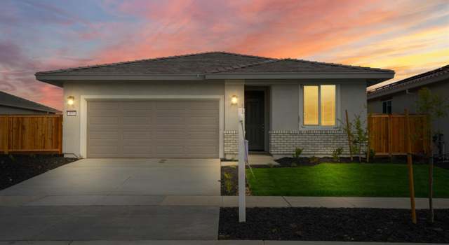 Photo of 1059 Camomile Dr, Plumas Lake, CA 95961