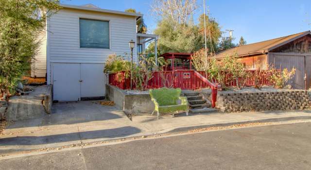 Photo of 2220 Monterey Ave, Martinez, CA 94553