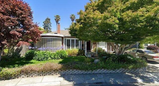 Photo of 4 Liberty St, Larkspur, CA 94939