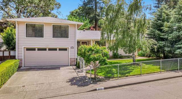 Photo of 917 West St, Petaluma, CA 94952