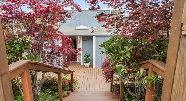 Photo of 329 Deertrail Ln, Mill Valley, CA 94941
