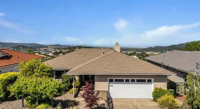 Photo of 122 Ridgewood Dr, San Rafael, CA 94901