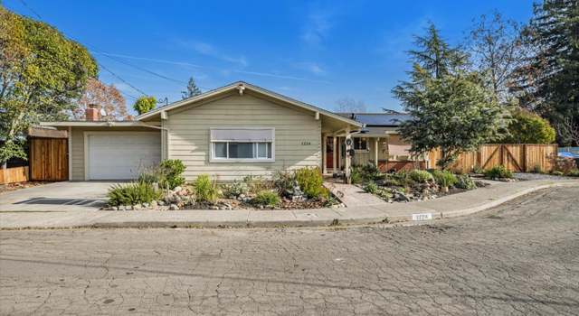 Photo of 1224 Caribou Ct, Santa Rosa, CA 95405