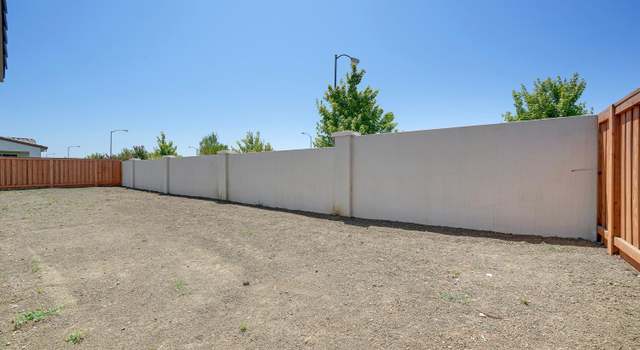 Photo of 440 Vanderbilt Dr, Dixon, CA 95620