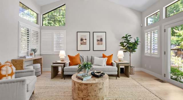 Photo of 175 Saint James Dr, Sonoma, CA 95476