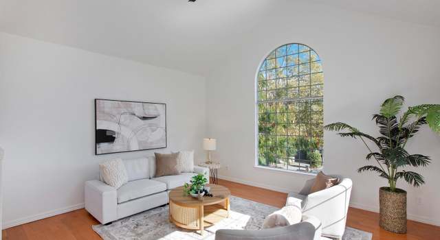 Photo of 515 Kentucky St, Petaluma, CA 94952