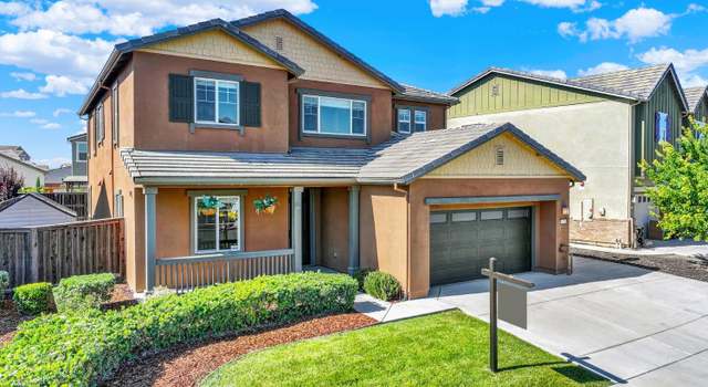 Photo of 1175 Columbia Dr, Dixon, CA 95620
