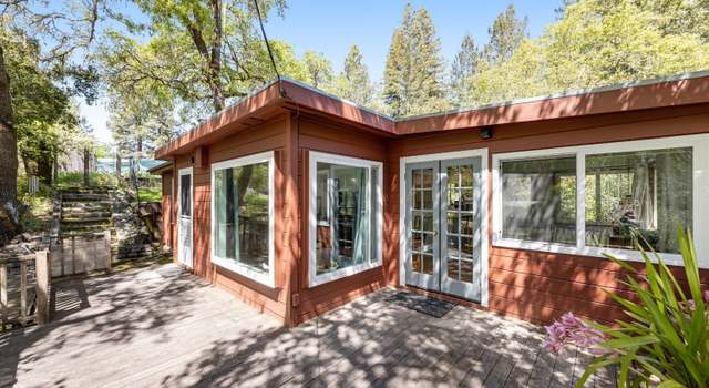 Photo of 11808 Toyon Dr, Guerneville, CA 95446