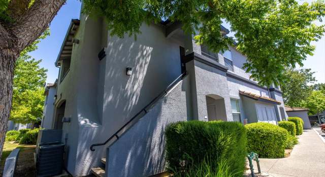 Photo of 5201 Laguna Oaks Dr #18, Elk Grove, CA 95758