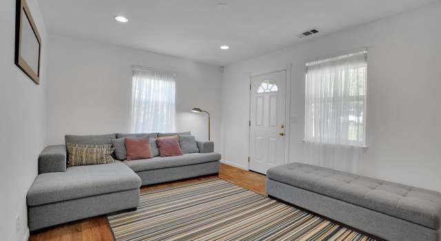Photo of 370 E N St, Benicia, CA 94510