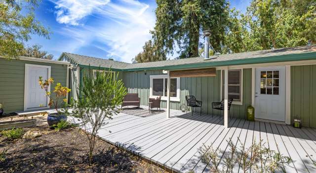 Photo of 637 Goodwin Ave, Penngrove, CA 94930