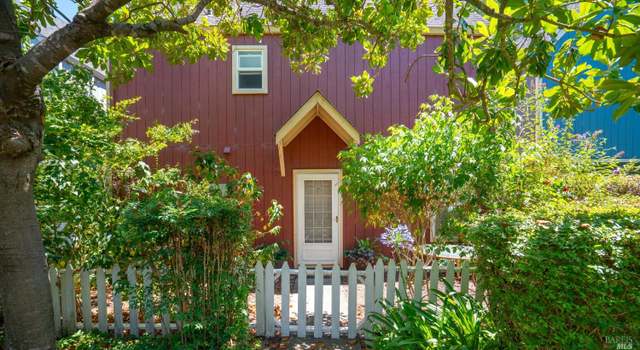 Photo of 8222 Windmill Farms Dr, Cotati, CA 94931