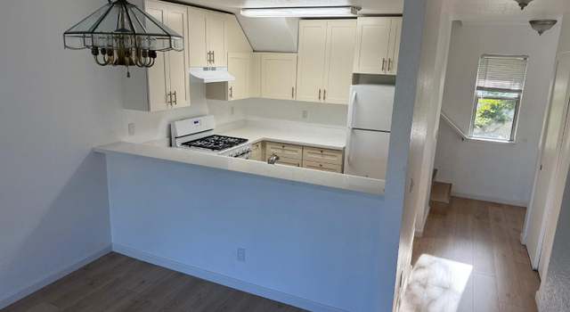 Photo of 7761 Camino Colegio Dr, Rohnert Park, CA 94928