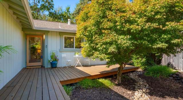 Photo of 409 Parkview Ct, Healdsburg, CA 95448