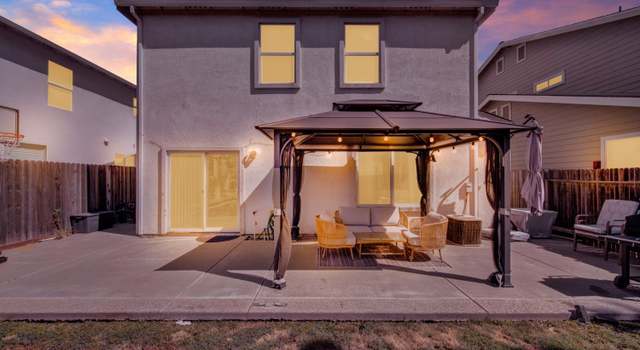 Photo of 723 Chateau Cir, Vacaville, CA 95687