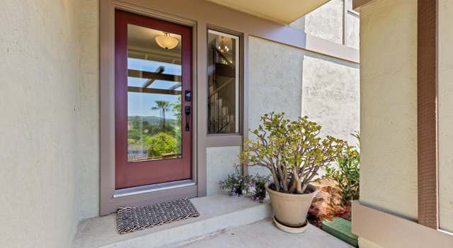 Photo of 12 Wilson Hill Ct, Novato, CA 94945