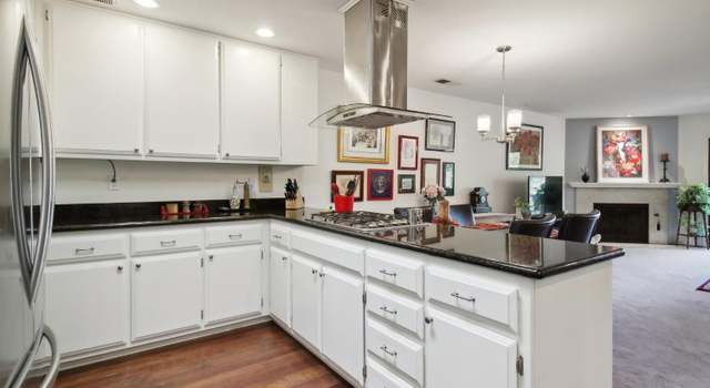 Photo of 1240 Peppertree Cir, St. Helena, CA 94574