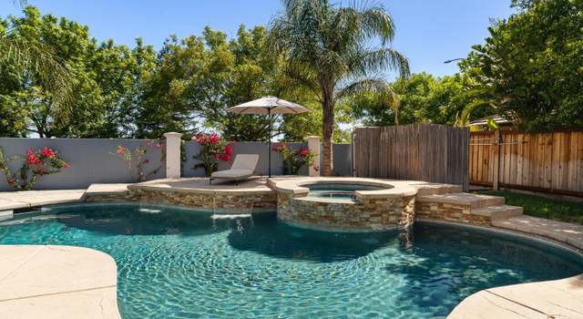 Photo of 965 Griffith Dr, Dixon, CA 95620