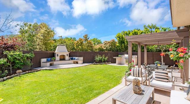 Photo of 3 Woodfern Ct, Novato, CA 94949