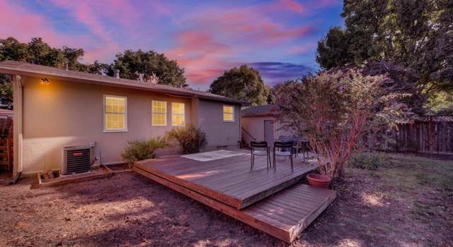 Photo of 520 D St, Martinez, CA 94553