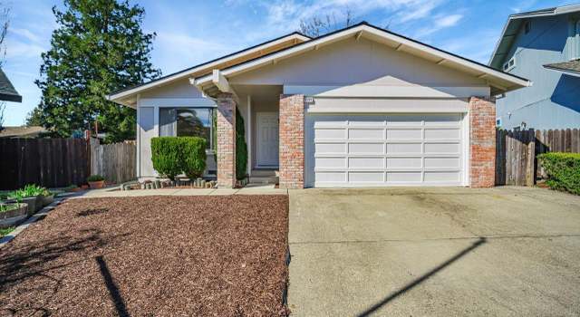 Photo of 1500 Gladstone Way, Rohnert Park, CA 94928