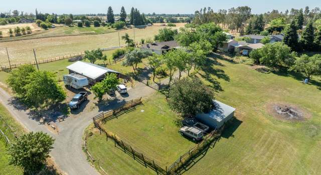 Photo of 4250 Shady Creek Ln, Vacaville, CA 95688
